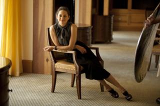 Marion Cotillard feet photo thumbnail