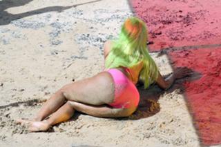 Nicki Minaj feet photo thumbnail