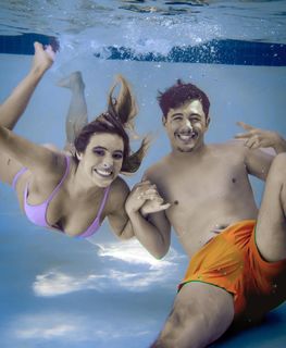 Lele Pons feet photo thumbnail