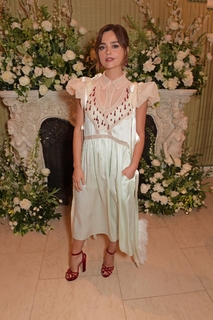 Jenna Coleman feet photo thumbnail