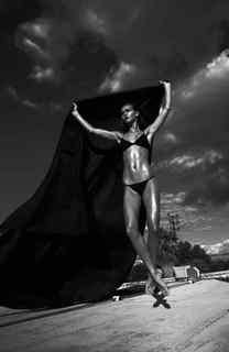 Rachel Cook feet photo thumbnail