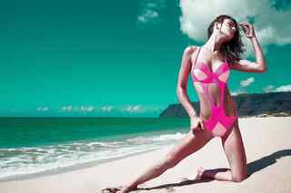 Rachel Cook feet photo thumbnail