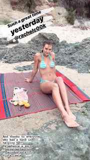 Rachel Cook feet photo thumbnail