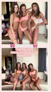 Rachel Cook feet photo thumbnail