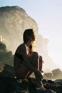 Rachel Cook feet photo thumbnail
