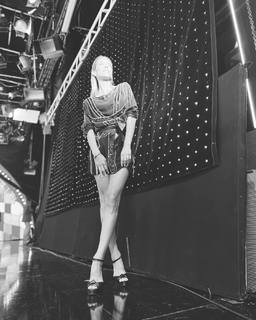Nicole Neumann feet photo thumbnail