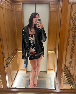 Bruna Marquezine feet photo thumbnail