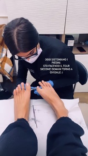 Giorgia Crivello feet photo thumbnail