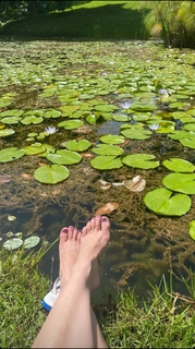 Franciely Freduzeski feet photo thumbnail