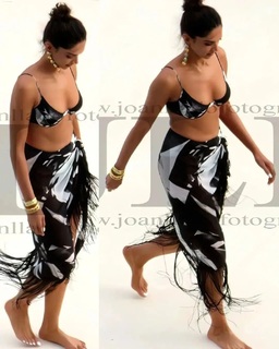 Deepika Padukone feet photo thumbnail