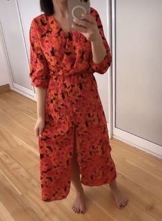Katarzyna Cichopek feet photo thumbnail