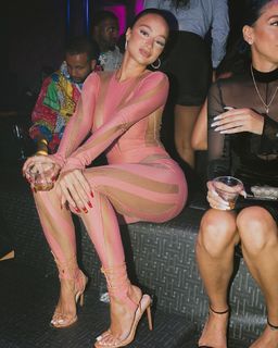 Draya Michele feet photo thumbnail