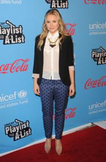 Kristen Bell feet photo thumbnail