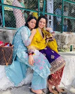 Kangana Ranaut feet photo thumbnail