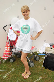 Tina O'Brien feet photo thumbnail