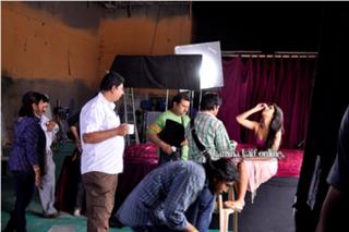 Katrina Kaif feet photo thumbnail