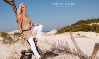 Nicole Neumann feet photo thumbnail