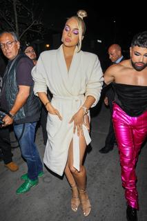 Jasmine Sanders feet photo thumbnail