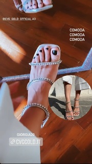 Giorgia Crivello feet photo thumbnail