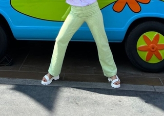 Tania Rincón feet photo thumbnail