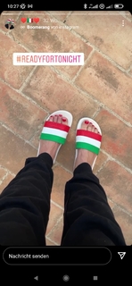 Simone Panteleit feet photo 2