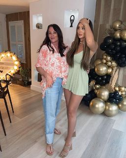 Charlotte Crosby feet photo thumbnail