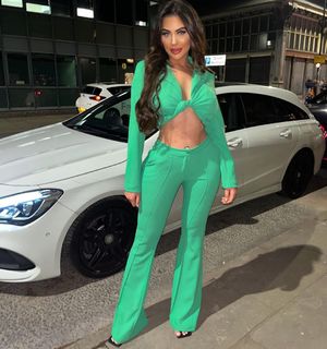 Chloe Ferry feet photo thumbnail