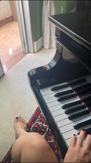 Franciely Freduzeski feet photo thumbnail
