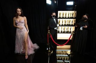 Lily James feet photo thumbnail