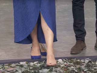 Tania Rincón feet photo thumbnail