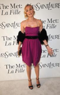 Diane Kruger feet photo thumbnail