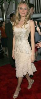 Diane Kruger feet photo thumbnail