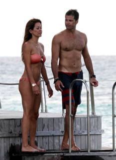 Brooke Burke feet photo thumbnail