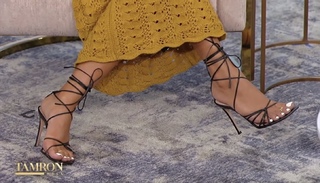 Karrueche Tran feet photo thumbnail
