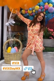 Tania Rincón feet photo thumbnail