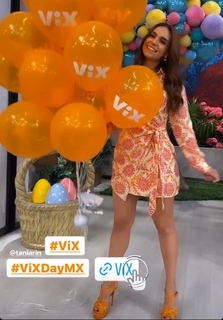 Tania Rincón feet photo thumbnail