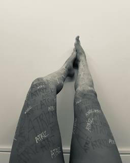 Kéfera Buchmann feet photo thumbnail
