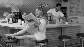 Kate Hudson feet photo thumbnail