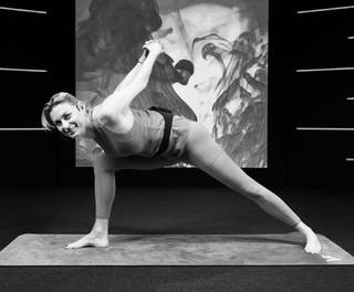 Federica Fontana feet photo thumbnail