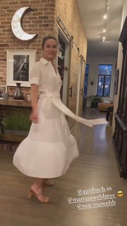 Amy Robach feet photo thumbnail