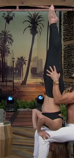 Tania Rincón feet photo thumbnail
