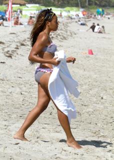 Angela Simmons feet photo thumbnail