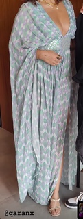 Ileana D'Cruz feet photo thumbnail