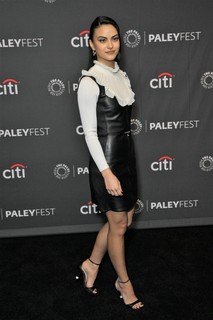 Camila Mendes feet photo thumbnail