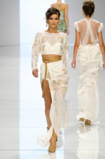 Izabel Goulart feet photo thumbnail