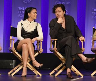 Camila Mendes feet photo thumbnail