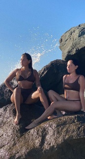 Adrienne Houghton feet photo thumbnail