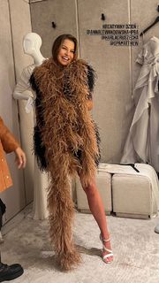 Anna Lewandowska feet photo thumbnail