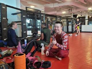 Valentina Shevchenko feet photo thumbnail