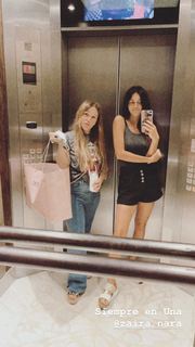 Zaira Nara feet photo thumbnail